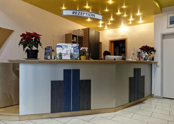 オペラ ホテル 3*