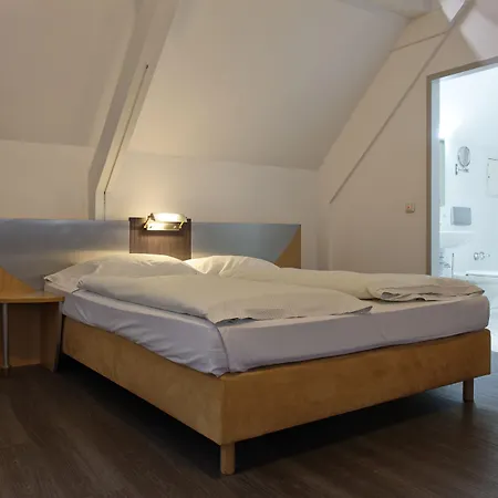 Opera Otel