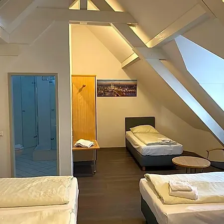 Hotel Opera 3*