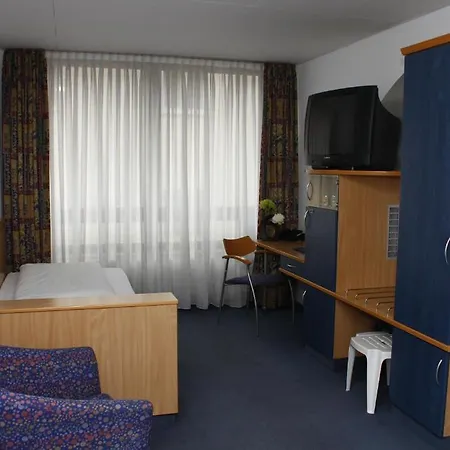 Hotel Opera 3*